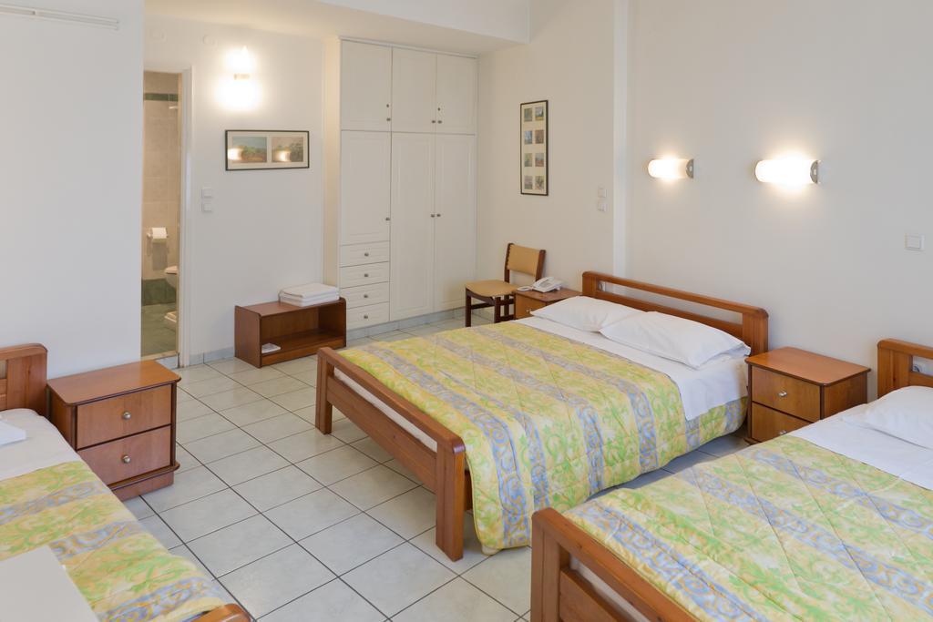 Alex Hotel Tripoli Chambre photo