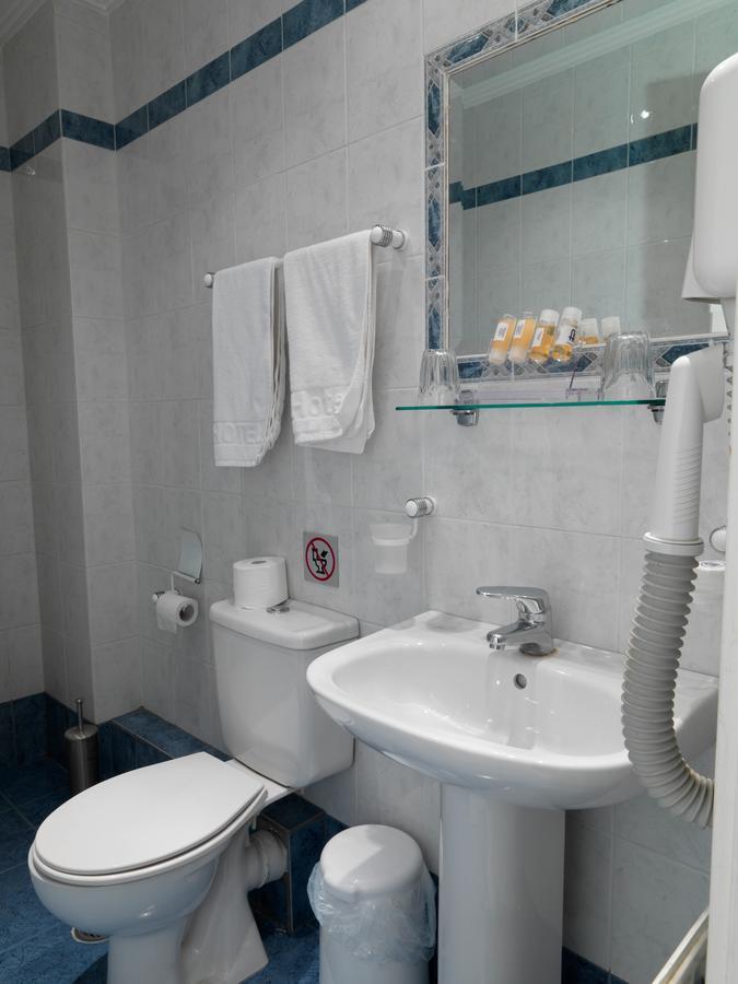 Alex Hotel Tripoli Extérieur photo